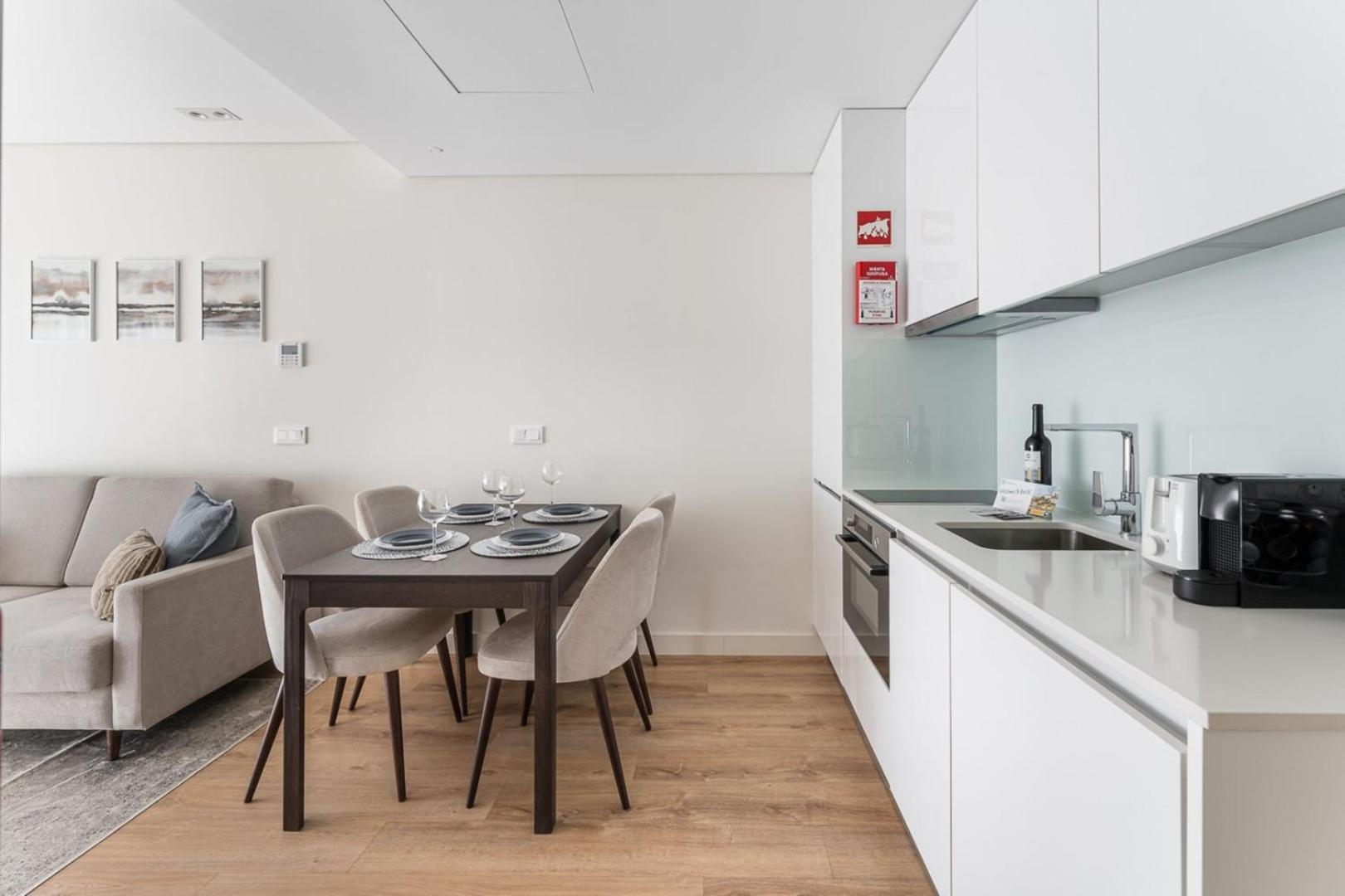 Guestready - Ideal Stay Near Estadio Do Dragao ポルト エクステリア 写真